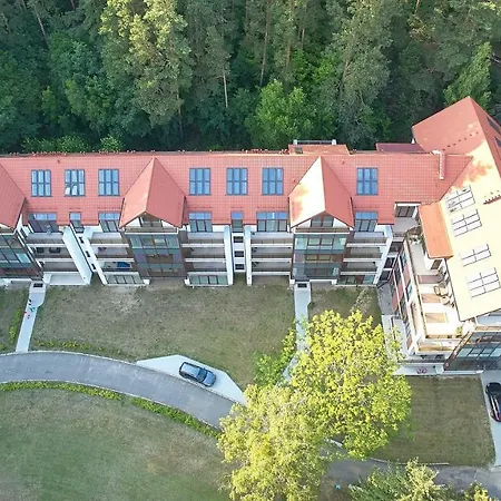 Apartament Nad Jeziorem W Mierkach 아파트 *